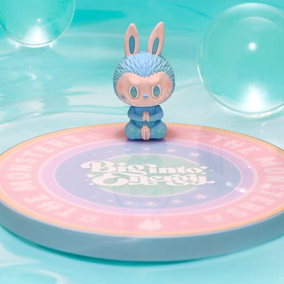 Authentic THE MONSTERS Labubu Big into Energy Series-Wireless Charger NIB - Picture 1 of 10